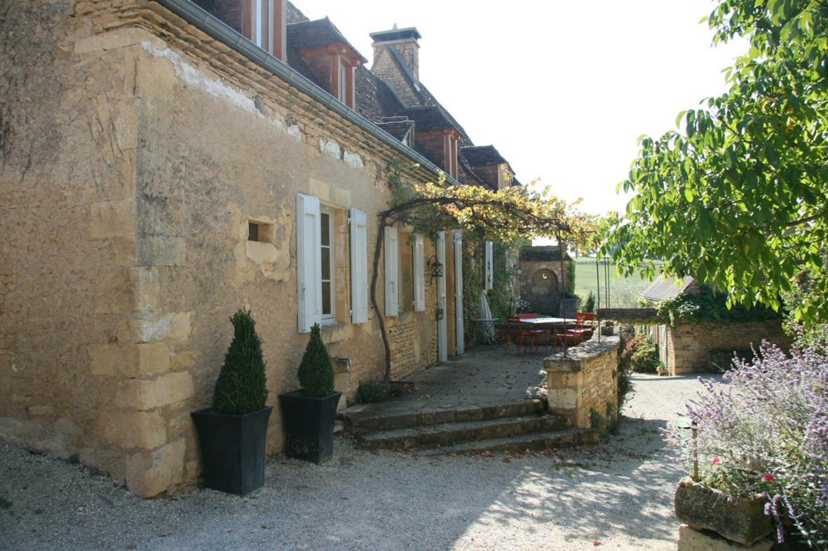 Hotel La Vignolle Saint-Amand-de-Coly Exterior foto